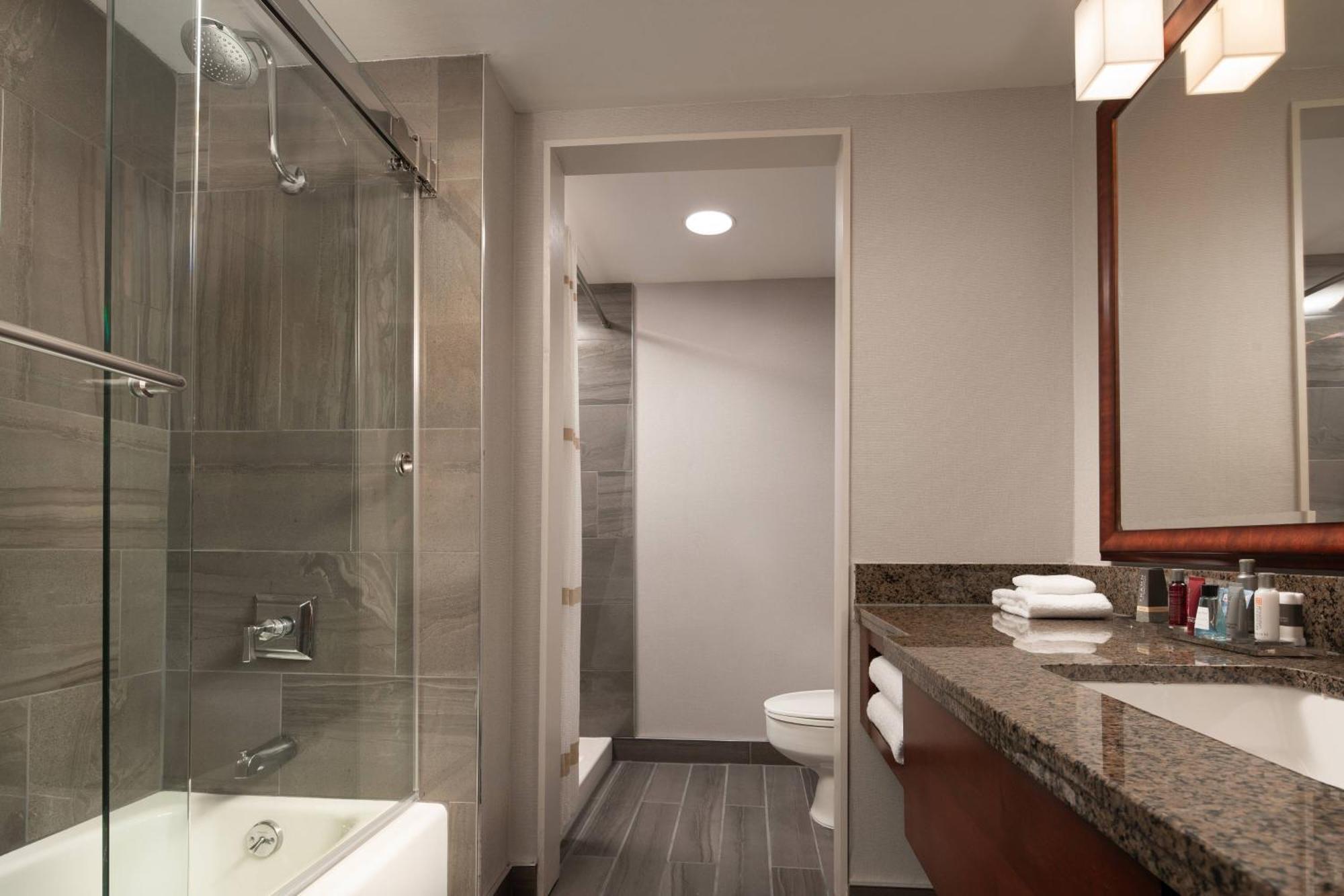 Hotel Marriott 3*